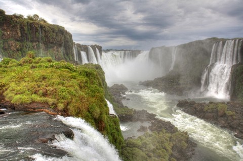 Igussa Falls from Brazil side