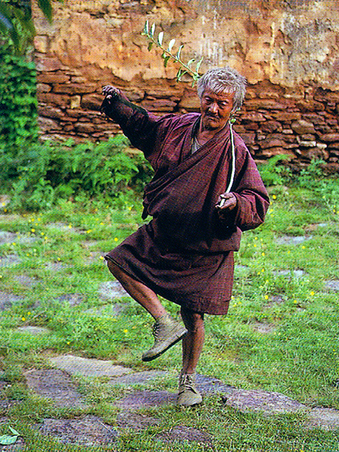 photo of Aap Beogab, age 70, reenacting the Bejab Dance
