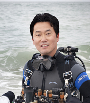 Kevin Lee (photo by Mark Edward Harris)